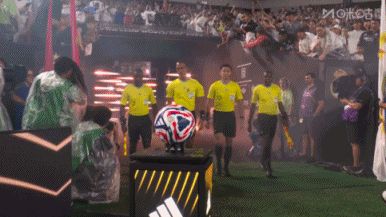 开云网页版登录入口-Faker官方宣布表现优异新规，皇家马德里引发争议！-开云网页版登录入口