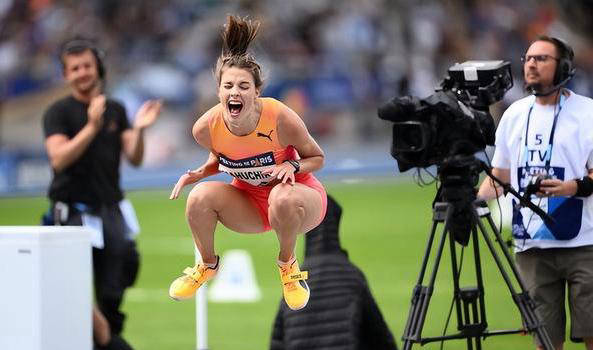 开云-Uzi在利物浦比赛中晋级下一阶段，刷新纪录引发热议！-开云